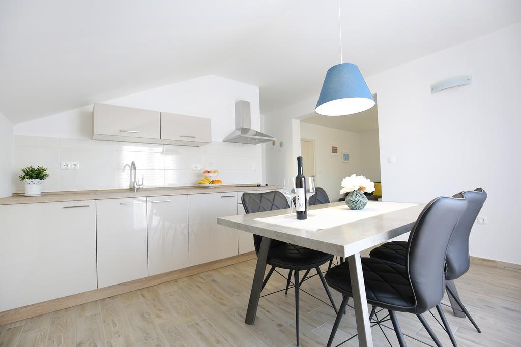 Apartments Nada Sukošan Dış mekan fotoğraf