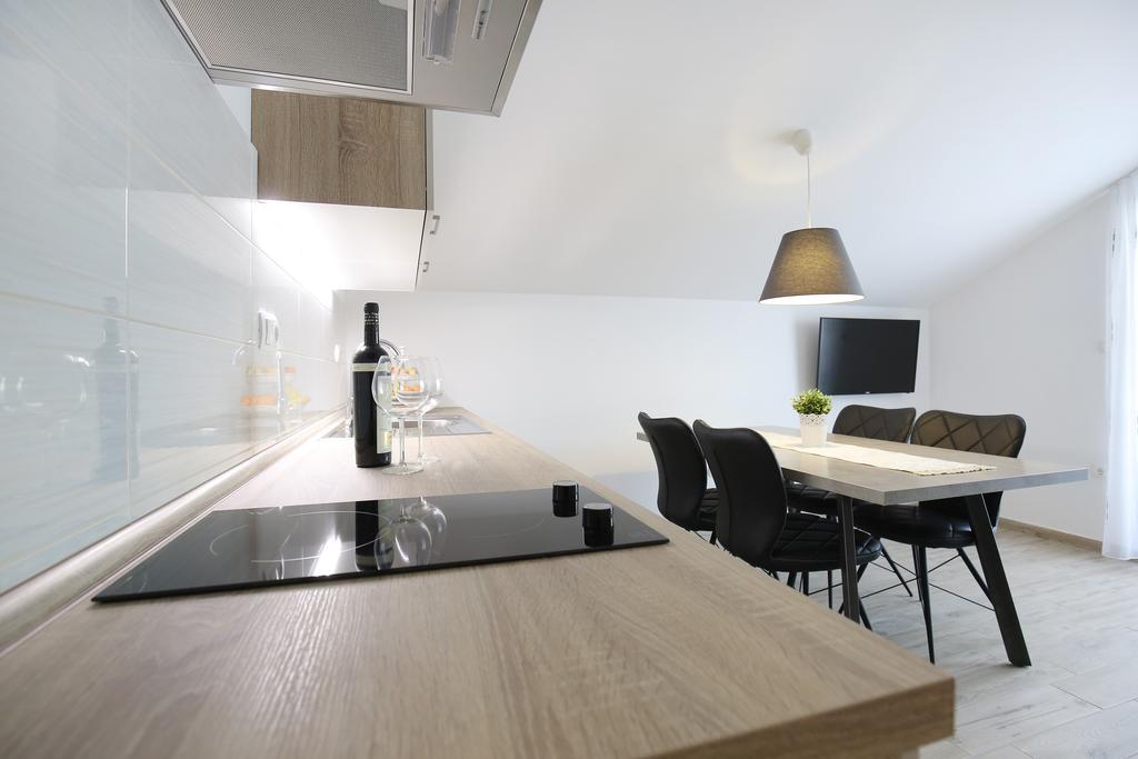 Apartments Nada Sukošan Dış mekan fotoğraf